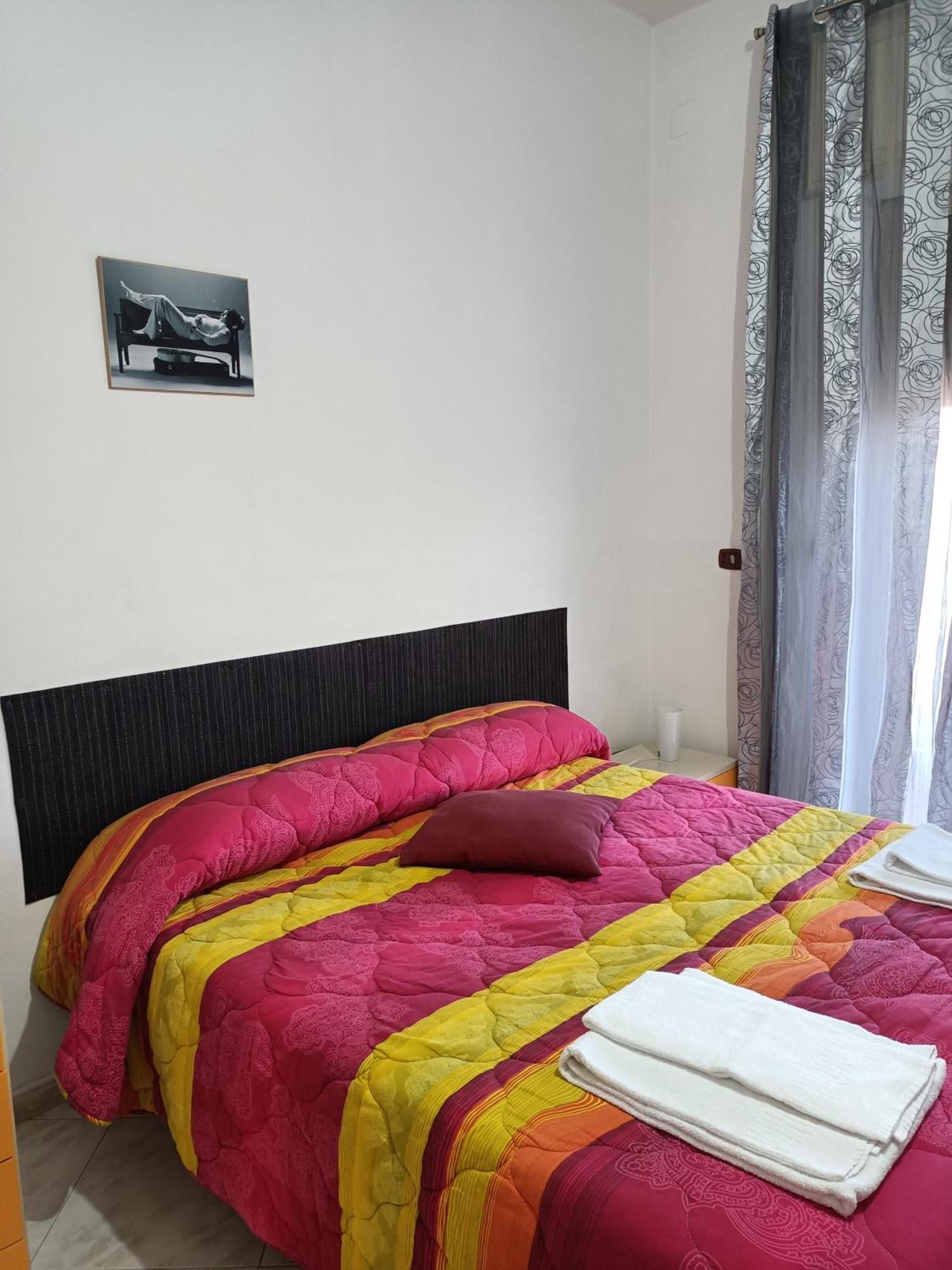 Le Note Di Napoli Apartment ภายนอก รูปภาพ